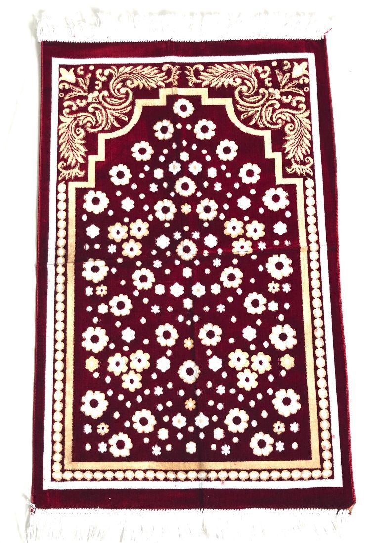 Luxury Velvet Islamic Prayer Rug / Janamaz / Musallah Maroon