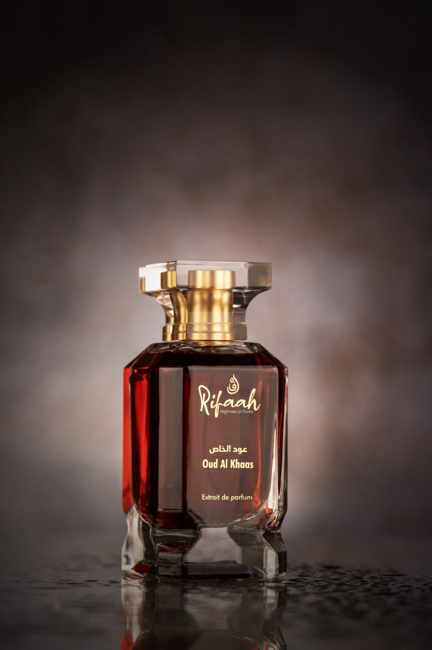Rifaah Oud Al Khaas Extrait de Parfum 100ml – Deep Ruby Luxury Oud Perfume with Gold Signature Bottle - Image 7 - Ruby Online