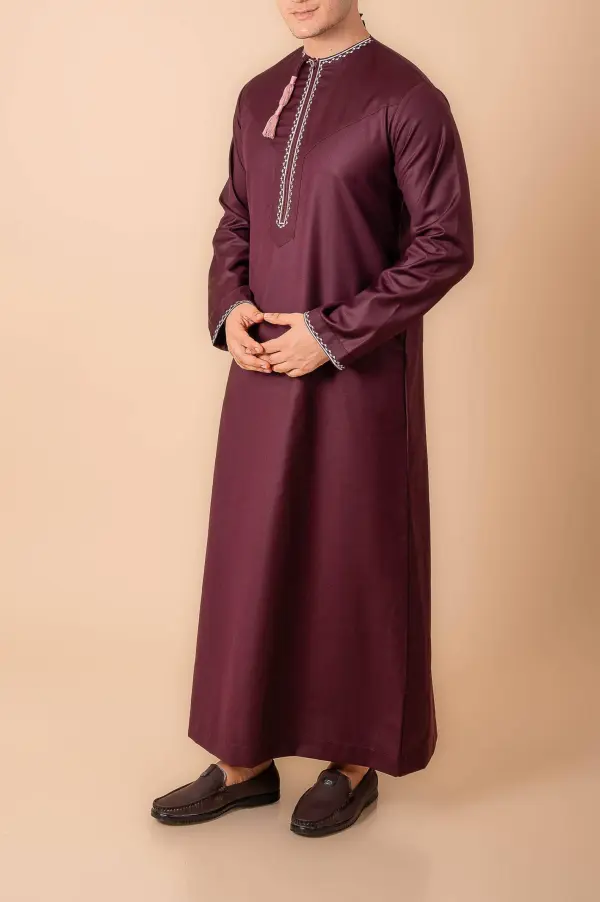 Maroon Omani Thobe with White Geometric Embroidery & Tassel
