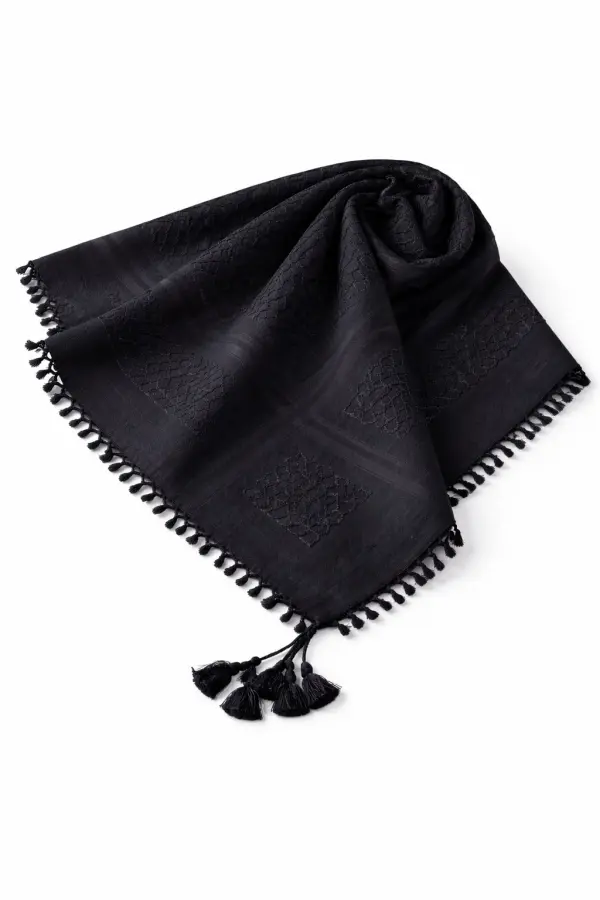 Premium Deep Black Minimal Shemagh Scarf with Tassels – Elegant Plain Textured Keffiyeh - Image 4 - Ruby Online