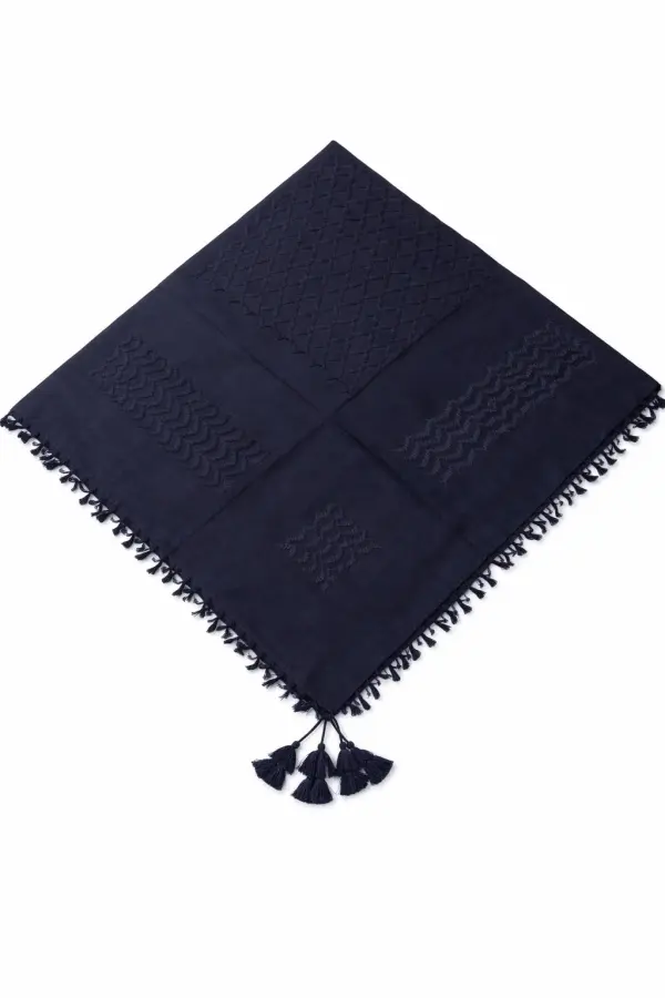 Premium Deep Black Minimal Shemagh Scarf with Tassels – Elegant Plain Textured Keffiyeh - Image 3 - Ruby Online