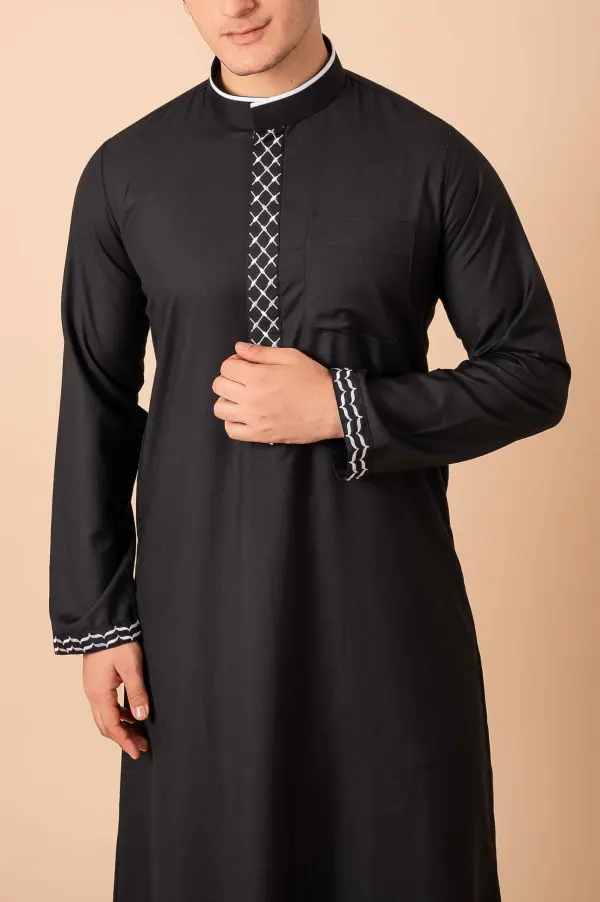 Jet Black Men’s Thobe with White Geometric Lattice Embroidered Placket & Cuff Borders - Image 5 - Ruby Online