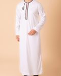 White Omani thobe with green red black embroidery and tassel for men