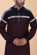 Men wearing maroon hooded thobe with navy blue panel, grey stripe design and zip front neckline