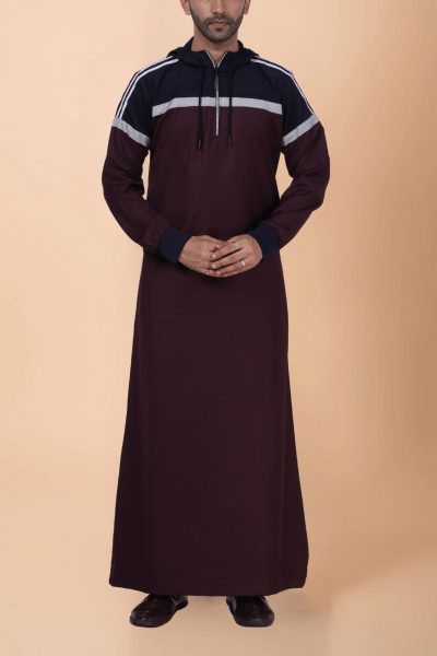 Men wearing maroon hooded thobe with navy blue panel, grey stripe design and zip front neckline