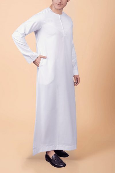 Pure White Modern Zip-Neck Thobe for Men