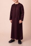 Luxury Deep Maroon Emirati Kids Thobe with V-Stitch Panel & Tassel - Image 2