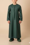 Kids forest green Emirati thobe with V panel stitch and tassel detail