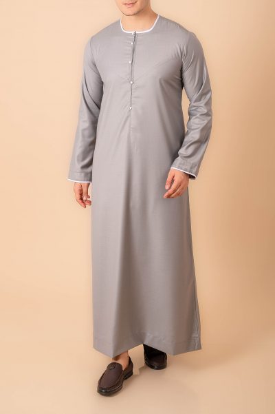 Light Grey Emirati Style Thobe with White Contrast Piping