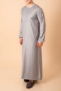 Light Grey Emirati Style Thobe with White Contrast Piping