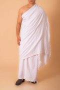 Men’s white Ihram towel set with plain woven texture and fringed edge for Hajj and Umrah