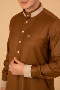Brown thobe with beige contrast collar and cuffs for men