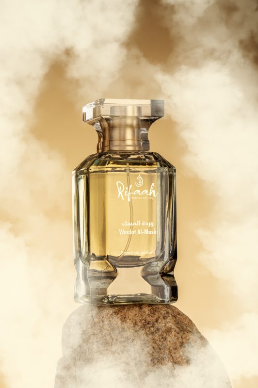 wardat al musk extrait de parfum rifaah luxury perfume crystal glass bottle floral musk fragrance